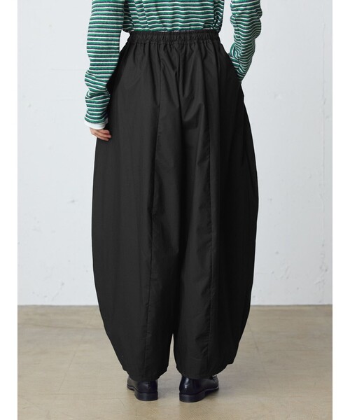 MidiUmi（ミディウミ）の「MidiUmi コクーンイージーパンツ（その他パンツ・レディース・チャコールグレー/カーキ/ブラック・FREE）」の14枚目の写真