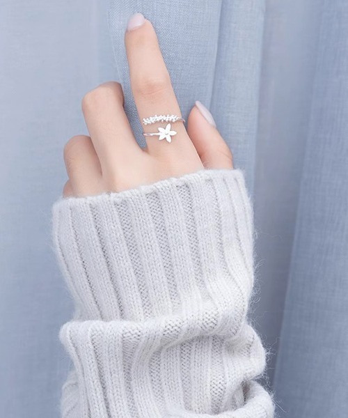 shoppinggo(ショッピングゴー)の「指輪 花デザイン オープンリング ゴールドラインストーンリング キラキラ(リング・レディース・シルバー・FREE)」の9枚目の写真