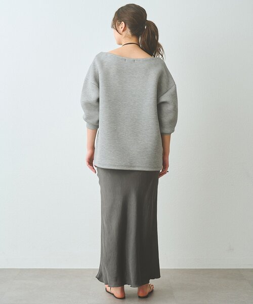 Whim Gazette（ウィムガゼット）の「オフショルダンボールプルオーバー（Tシャツ/カットソー・レディース・ライトグレー/オフホワイト・FREE）」の13枚目の写真