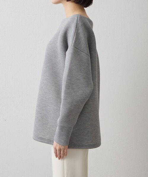 Whim Gazette（ウィムガゼット）の「オフショルダンボールプルオーバー（Tシャツ/カットソー・レディース・ライトグレー/オフホワイト・FREE）」の11枚目の写真