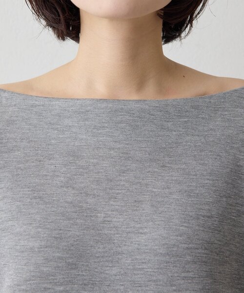 Whim Gazette（ウィムガゼット）の「オフショルダンボールプルオーバー（Tシャツ/カットソー・レディース・ライトグレー/オフホワイト・FREE）」の9枚目の写真