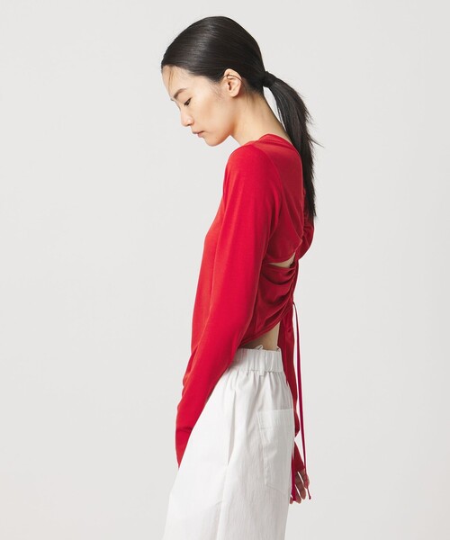 AEWEN MATOPH(イウエン マトフ)の「<AEWEN MATOPH>バックデザインカットソー(Tシャツ/カットソー・レディース・ブラック/レッド・FREE)」の7枚目の写真