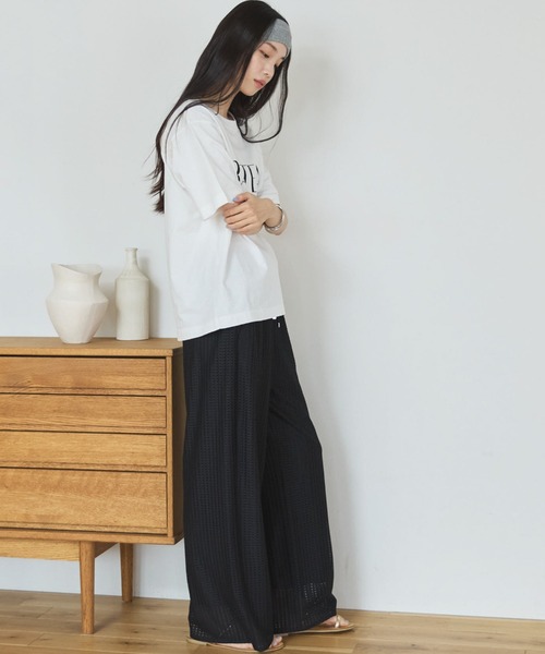 Doux archives(ドゥアルシーヴ)の「BATEAU_TEE(Tシャツ/カットソー・レディース・ホワイト/ブラック/グレイッシュベージュ/ホワイト×シルバー・FREE)」の21枚目の写真