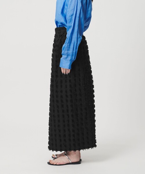 BEAUTY&YOUTH UNITED ARROWS（ビューティーアンドユースユナイテッドアローズ）の「スクエア フリンジ ジャガード スカート（スカート・レディース・ホワイト/ブラック・S/M）」の7枚目の写真