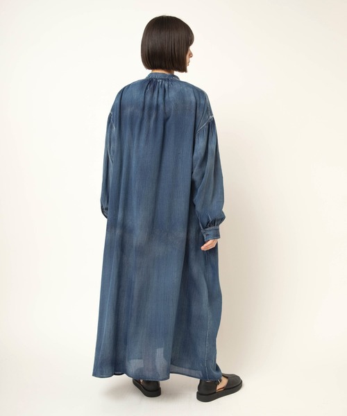 RNA-N(アールエヌエーエヌ)の「D1689 2.2ozデニムヴィンテージギャザーワンピース(ワンピース・レディース・ライトインディゴブルー/ダークインディゴブルー・MEDIUM/SMALL)」の12枚目の写真