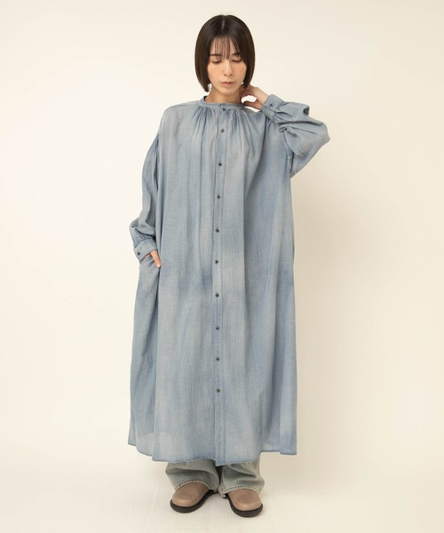 RNA-N(アールエヌエーエヌ)の「D1689 2.2ozデニムヴィンテージギャザーワンピース(ワンピース・レディース・ライトインディゴブルー/ダークインディゴブルー・MEDIUM/SMALL)」の6枚目の写真