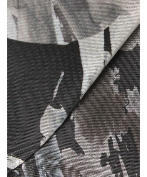 ELENDEEK（エレンディーク）の「シェイドフラワーリラックスパンツ（その他パンツ・レディース・ブルー/ブラック・02/01）」の22枚目の写真