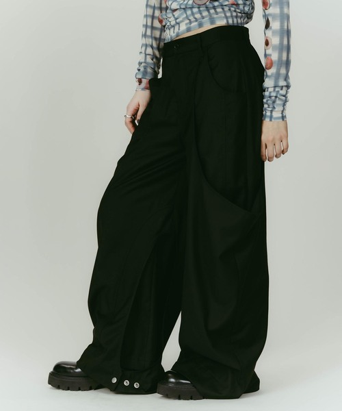 Knuth Marf（クヌースマーフ）の「Knuth Marf/クヌースマーフ high-boot detail pants（スラックス・レディース・チャコールグレー/ブラック・SMALL/X-SMALL）」の4枚目の写真