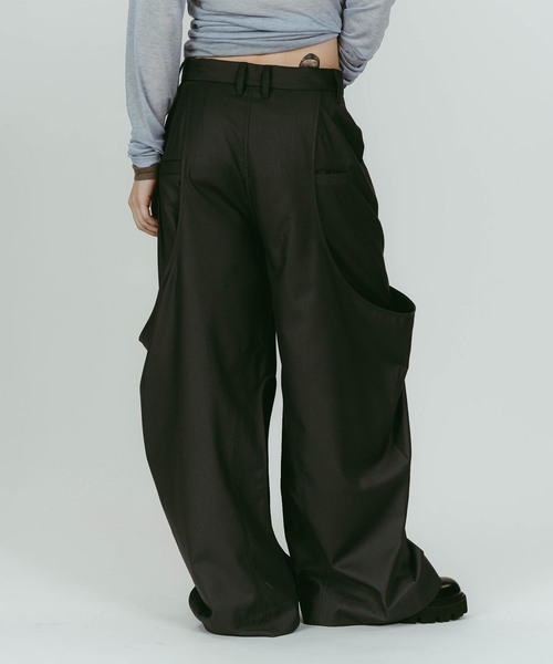 Knuth Marf（クヌースマーフ）の「Knuth Marf/クヌースマーフ high-boot detail pants（スラックス・レディース・チャコールグレー/ブラック・SMALL/X-SMALL）」の11枚目の写真