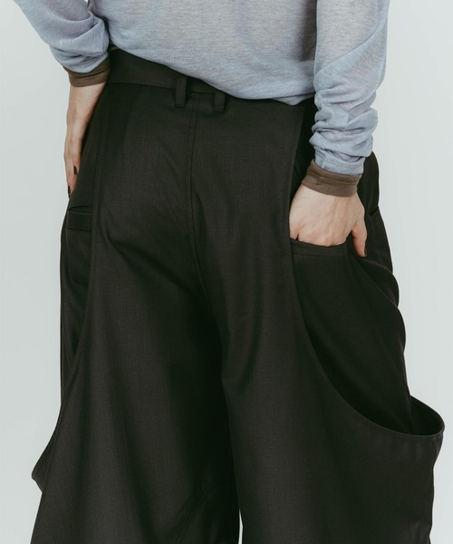 Knuth Marf（クヌースマーフ）の「Knuth Marf/クヌースマーフ high-boot detail pants（スラックス・レディース・チャコールグレー/ブラック・SMALL/X-SMALL）」の12枚目の写真