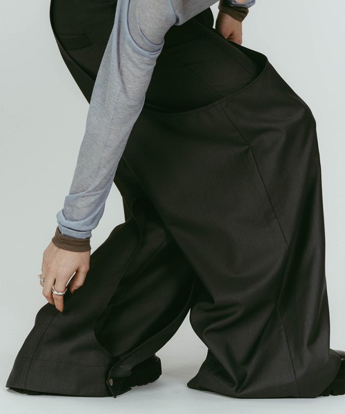 Knuth Marf（クヌースマーフ）の「Knuth Marf/クヌースマーフ high-boot detail pants（スラックス・レディース・チャコールグレー/ブラック・SMALL/X-SMALL）」の14枚目の写真