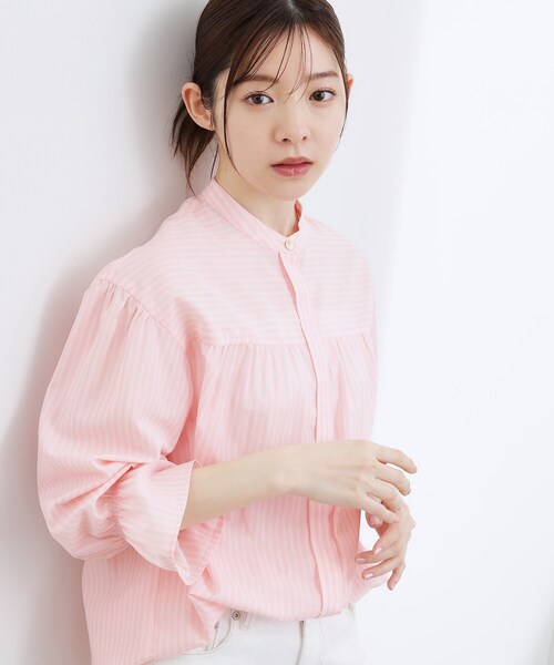 grove(グローブ)の「【イージーケア】麻混スタンドギャザーシャツ(シャツ/ブラウス・レディース・グリーン系/ブルー系7/ネイビー/ピンク系3/アイボリー・03/02/01/04/05)」の6枚目の写真