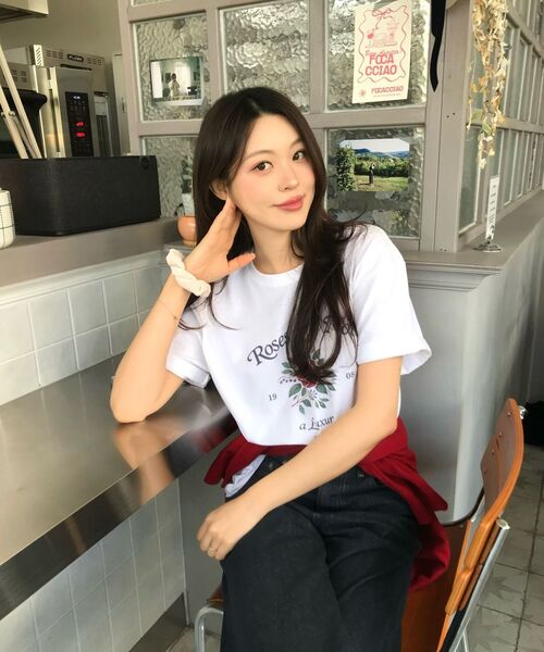 SIYAZU(シヤジュ)の「SIED26-1 ローズ 半袖Tシャツ_ホワイト(Tシャツ/カットソー・レディース・ホワイト・ONE)」の8枚目の写真