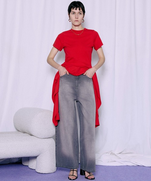MAISON SPECIAL（メゾンスペシャル）の「Ruffle Hem T-Shirt/ラッフルヘムTシャツ（Tシャツ/カットソー・レディース・レッド/ホワイト/チャコールグレー・FREE）」の7枚目の写真