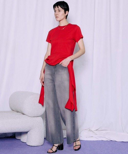MAISON SPECIAL（メゾンスペシャル）の「Ruffle Hem T-Shirt/ラッフルヘムTシャツ（Tシャツ/カットソー・レディース・レッド/ホワイト/チャコールグレー・FREE）」の9枚目の写真