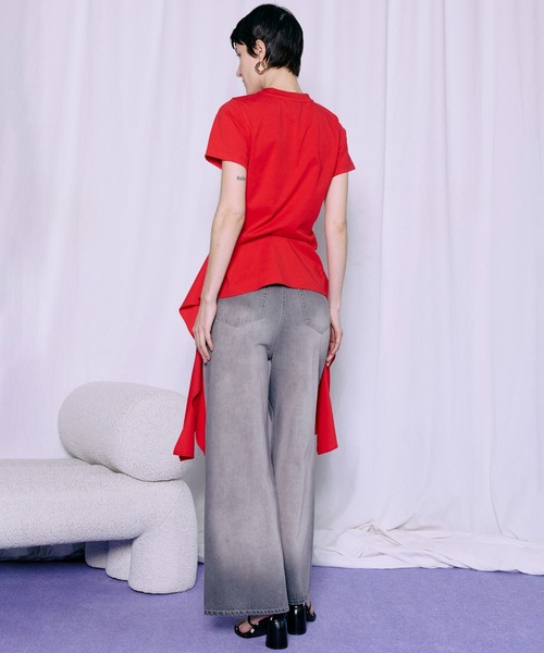 MAISON SPECIAL（メゾンスペシャル）の「Ruffle Hem T-Shirt/ラッフルヘムTシャツ（Tシャツ/カットソー・レディース・レッド/ホワイト/チャコールグレー・FREE）」の10枚目の写真