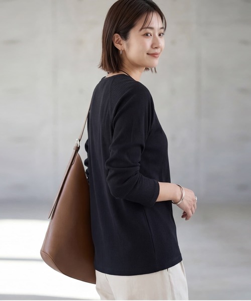 STYLE DELI（スタイルデリ）の「LUXEなラグラン長袖Tシャツ（Tシャツ/カットソー・レディース・ブラック/ライトグレー/ホワイト・FREE）」の9枚目の写真