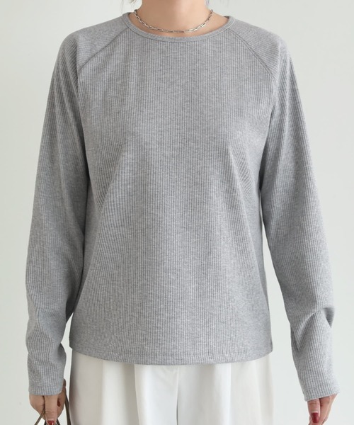 STYLE DELI（スタイルデリ）の「LUXEなラグラン長袖Tシャツ（Tシャツ/カットソー・レディース・ブラック/ライトグレー/ホワイト・FREE）」の13枚目の写真