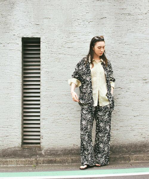 URBAN RESEARCH（アーバンリサーチ）の「『一部別注カラー』LUSANA　CICI PANTS（その他パンツ・レディース・ブラック系その他/グリーン系その他/ブルー系その他・SMALL/MEDIUM）」の10枚目の写真