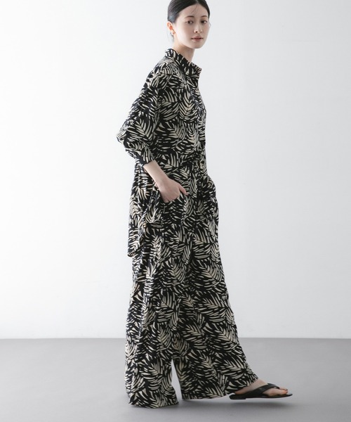 URBAN RESEARCH(アーバンリサーチ)の「『一部別注カラー』LUSANA CICI PANTS(その他パンツ・レディース・ブラック系その他/グリーン系その他/ブルー系その他・SMALL/MEDIUM)」の20枚目の写真