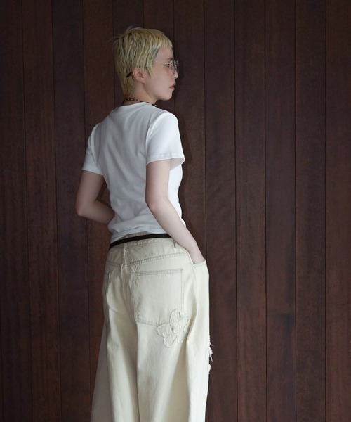 chuclla(チュクラ)の「カーブシームフィットトップス chw26s214(Tシャツ/カットソー・レディース・ホワイト/ブラック・FREE)」の13枚目の写真
