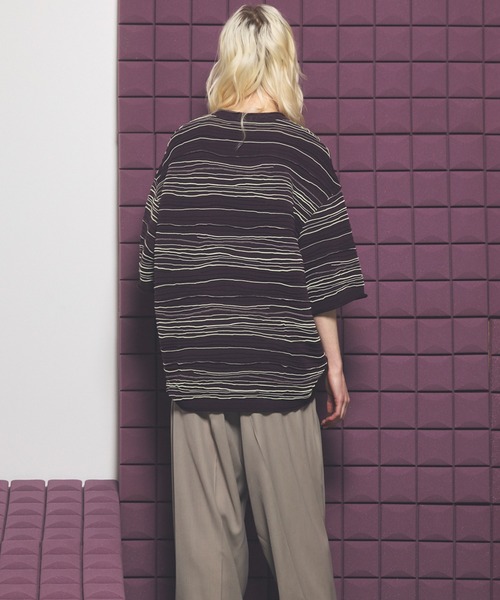 MAISON SPECIAL（メゾンスペシャル）の「《UNISEX》Drawing Pintuck Border Prime-Over Short Sleeve Knit T-shirt/ドローイングピンタックボーダープライムオーバーショートスリーブニットTシャツ【MAISON SPECIAL/メゾンスペシャル】（Tシャツ/カットソー・メンズ・ネイビー/ブラック/バーガンディー・2/1/0）」の16枚目の写真