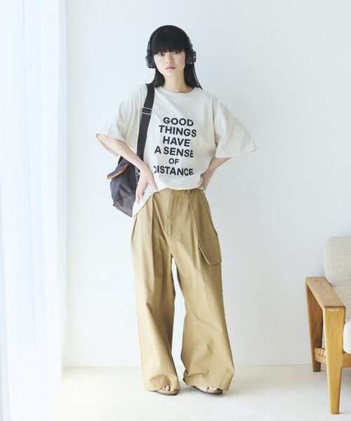 Firsthand(ファーストハンド)の「MA Firsthand/マ ファーストハンド ビッグシルエット コンセプト ロゴプリント Tシャツ / CONCEPT LOGO PRINT TEE(Tシャツ/カットソー・レディース・オフホワイト/ブラック/ホワイト・FREE)」の9枚目の写真