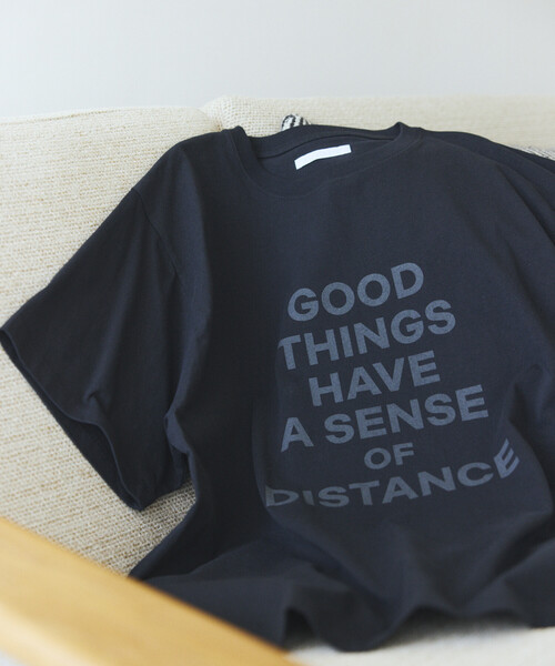 Firsthand(ファーストハンド)の「MA Firsthand/マ ファーストハンド ビッグシルエット コンセプト ロゴプリント Tシャツ / CONCEPT LOGO PRINT TEE(Tシャツ/カットソー・レディース・オフホワイト/ブラック/ホワイト・FREE)」の18枚目の写真