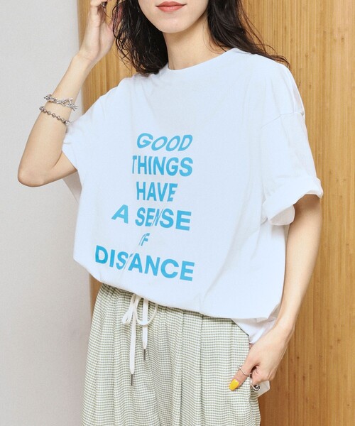 Firsthand(ファーストハンド)の「MA Firsthand/マ ファーストハンド ビッグシルエット コンセプト ロゴプリント Tシャツ / CONCEPT LOGO PRINT TEE(Tシャツ/カットソー・レディース・オフホワイト/ブラック/ホワイト・FREE)」の8枚目の写真