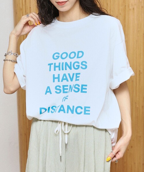 Firsthand(ファーストハンド)の「MA Firsthand/マ ファーストハンド ビッグシルエット コンセプト ロゴプリント Tシャツ / CONCEPT LOGO PRINT TEE(Tシャツ/カットソー・レディース・オフホワイト/ブラック/ホワイト・FREE)」の6枚目の写真