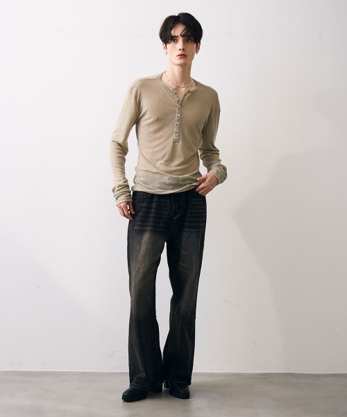 Shoowtime(ショウタイム)の「Classic flare jeans / クラシックフレアジーンズ(デニムパンツ・メンズ・ライトブルー/ブラック・MEDIUM/X-LARGE/LARGE)」の19枚目の写真