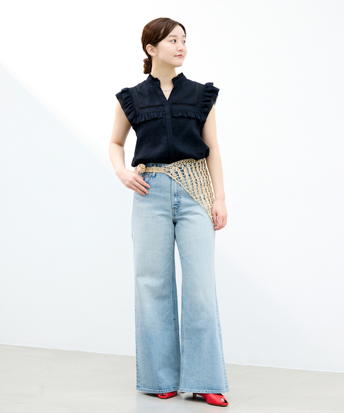 IENA（イエナ）の「YANUK/ヤヌーク 別注 LYDIA デニムパンツ（デニムパンツ・レディース・ブルー・22/23/24/25/26）」の2枚目の写真