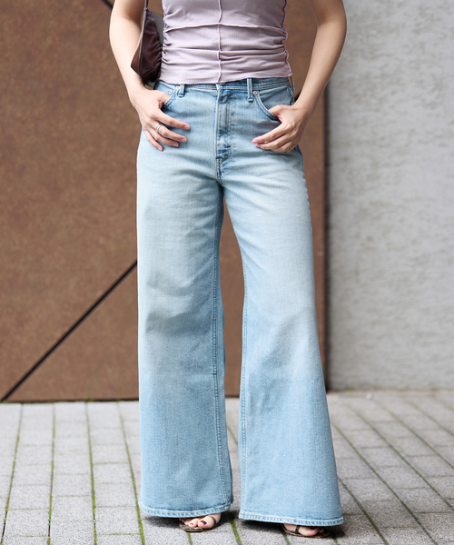 IENA（イエナ）の「YANUK/ヤヌーク 別注 LYDIA デニムパンツ（デニムパンツ・レディース・ブルー・22/23/24/25/26）」の11枚目の写真