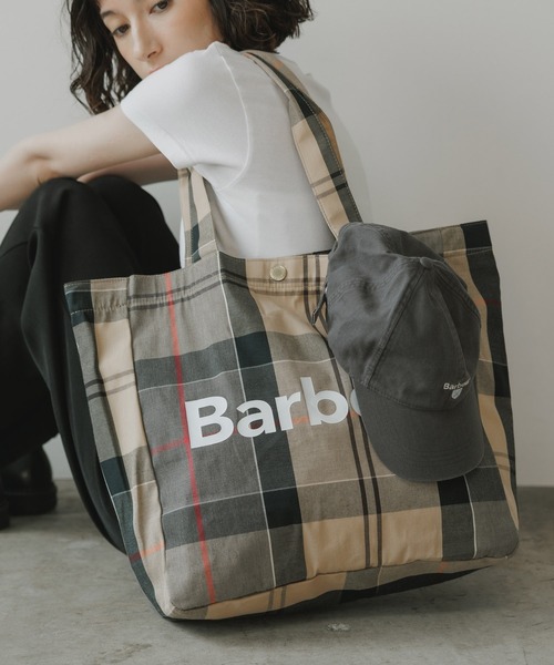 Barbour(バブアー)の「Barbour/バブアー Telfield tartan tote bag タータンロゴトートバック 秋 秋服 2026年秋冬(トートバッグ・メンズ・ベージュ/グリーン/オリーブ・ONE SIZE)」の2枚目の写真