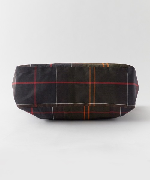 Barbour(バブアー)の「Barbour/バブアー Telfield tartan tote bag タータンロゴトートバック 秋 秋服 2026年秋冬(トートバッグ・メンズ・ベージュ/グリーン/オリーブ・ONE SIZE)」の4枚目の写真