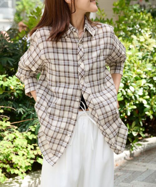 OUTDOOR PRODUCTS(アウトドアプロダクツ)の「コットンボイルワッシャーチェックシャツ(シャツ/ブラウス・レディース・チャコールグレー/アイボリー・FREE)」の17枚目の写真