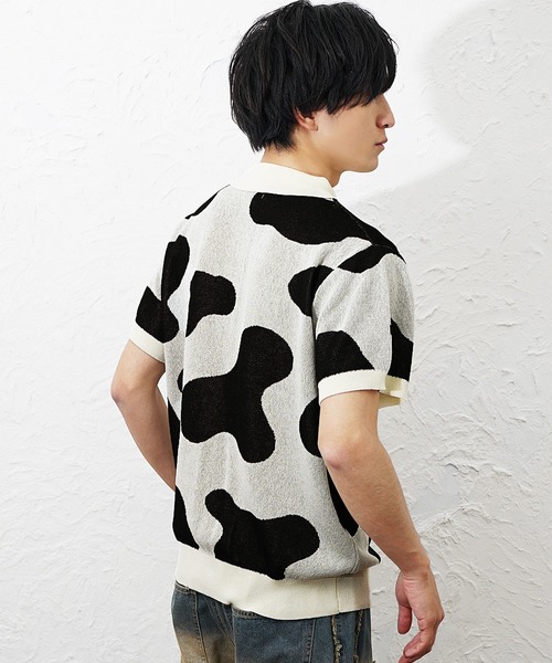 MinoriTY（マイノリティ）の「【MinoriTY】ホルスタイン柄半袖ニットポロシャツ メンズ ウィメンズ ユニセックス（ポロシャツ・メンズ・オフホワイト/ブラック・L/M）」の3枚目の写真