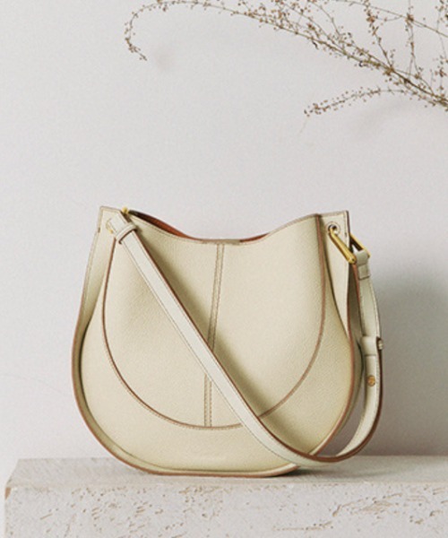 NiiNa(ニーナ)の「【NiiNa】【高品質牛革】2way ワンハンドルラウンドショルダーバッグ(インナーポーチ付き)(ショルダーバッグ・レディース・ホワイト/ブルー・FREE)」の5枚目の写真