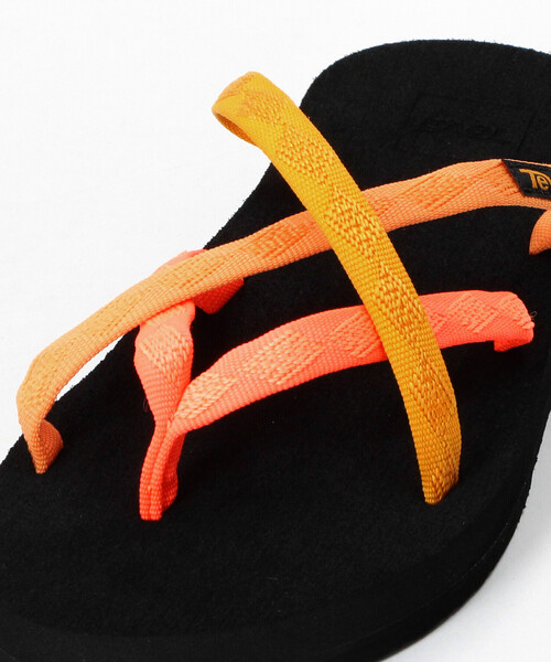 FREAK'S STORE（フリークスストア）の「Teva/テバ W OLOWAHU[6-8サイズ展開]/オロワフ/サンダル（サンダル・レディース・ピンク/ブラック・6/8/7）」の13枚目の写真