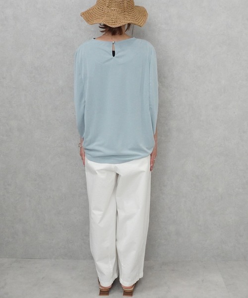 SELECT LEVERY（セレクトリベリー）の「接触冷感ドルマンイージーケアプルオーバー（Tシャツ/カットソー・レディース・ブルー/ベージュ/ブラック・MEDIUM/LARGE）」の9枚目の写真