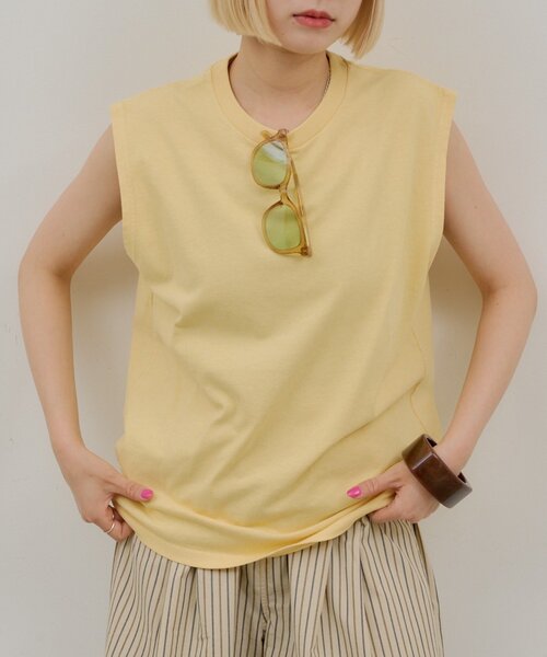 WHIMSIC(ウィムジック)の「【UNISEX】SCREEN STARS ガーメントダイスリーブレスTシャツ(タンクトップ・メンズ・イエロー/ブラック/ホワイト/パープル・SMALL/MEDIUM)」の1枚目の写真