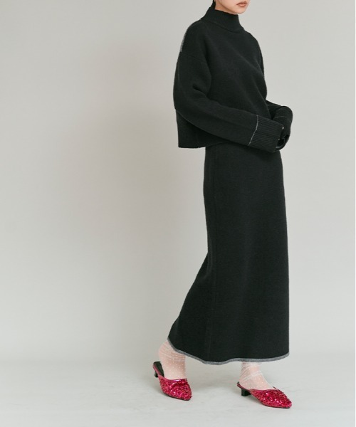 W:Huku(フーク)の「リバーシブル バイカラー ニット スカート / Reversible Bicolor Knit Skirt(スカート・レディース・ネイビー/ブラック/ブラウン・FREE)」の11枚目の写真