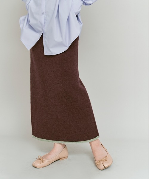 W:Huku(フーク)の「リバーシブル バイカラー ニット スカート / Reversible Bicolor Knit Skirt(スカート・レディース・ネイビー/ブラック/ブラウン・FREE)」の12枚目の写真