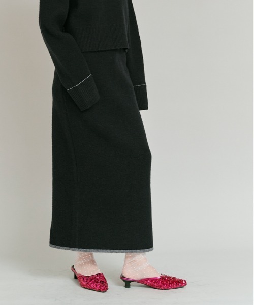 W:Huku(フーク)の「リバーシブル バイカラー ニット スカート / Reversible Bicolor Knit Skirt(スカート・レディース・ネイビー/ブラック/ブラウン・FREE)」の19枚目の写真