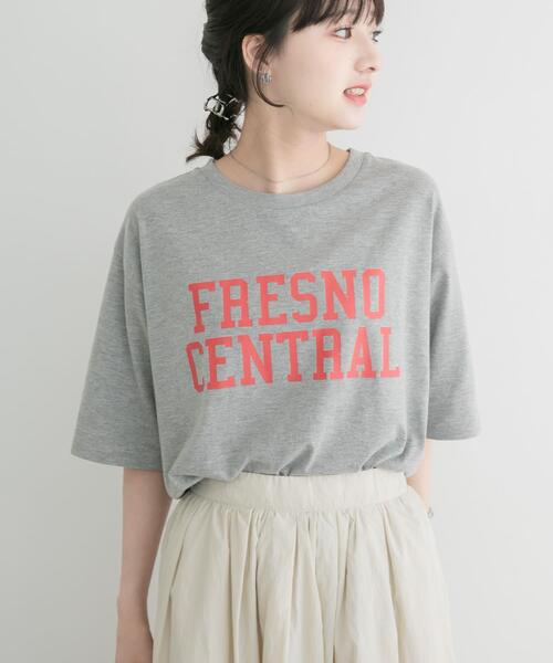 ITEMS URBANRESEARCH（アイテムズ アーバンリサーチ）の「ロゴビッグTシャツ（Tシャツ/カットソー・レディース・オフホワイト/グレー/ブラウン・FREE）」の13枚目の写真