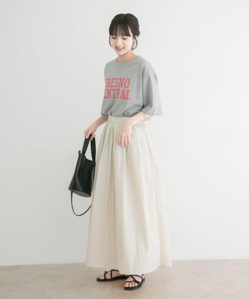 ITEMS URBANRESEARCH（アイテムズ アーバンリサーチ）の「ロゴビッグTシャツ（Tシャツ/カットソー・レディース・オフホワイト/グレー/ブラウン・FREE）」の16枚目の写真