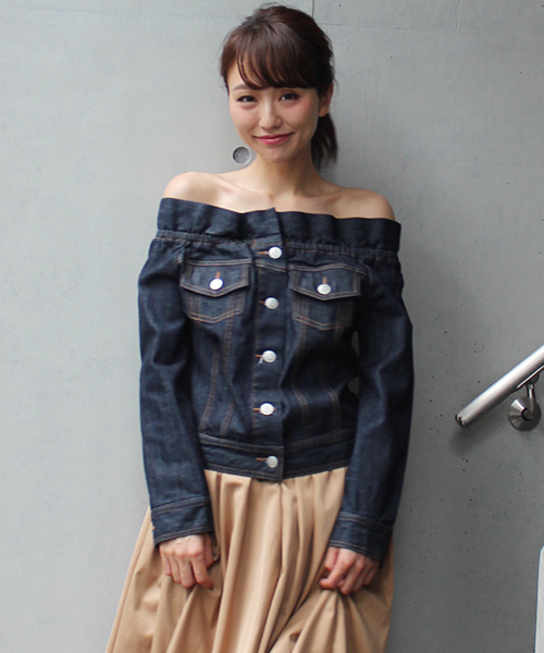 MICOAMERI（ミコアメリ）の「フリルデニムジャケット（デニムジャケット・レディース・インディゴブルー/ブルー・FREE）」の5枚目の写真