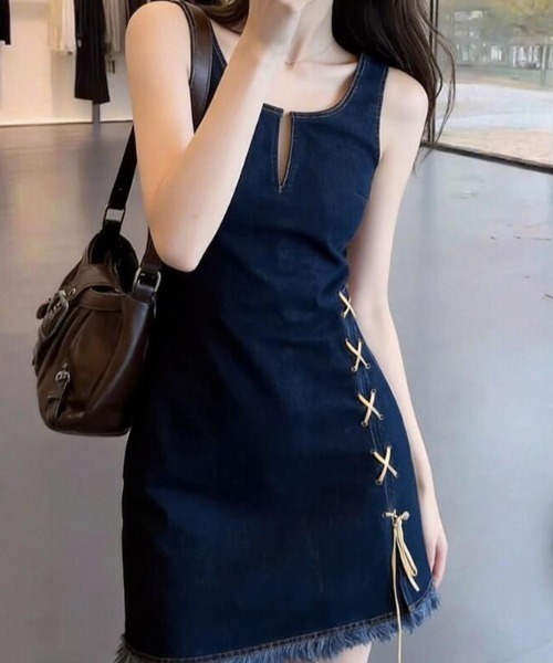 semplice（センプリチェ）の「ノースリーブデニムワンピース（ワンピース・レディース・ブルー・S/M/L）」の9枚目の写真