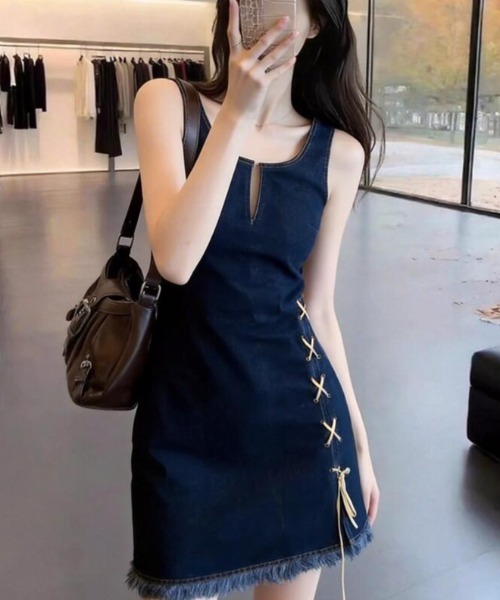 semplice（センプリチェ）の「ノースリーブデニムワンピース（ワンピース・レディース・ブルー・S/M/L）」の2枚目の写真