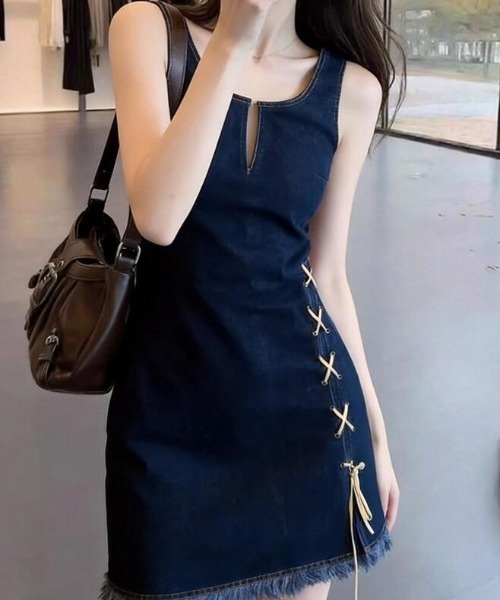 semplice（センプリチェ）の「ノースリーブデニムワンピース（ワンピース・レディース・ブルー・S/M/L）」の4枚目の写真
